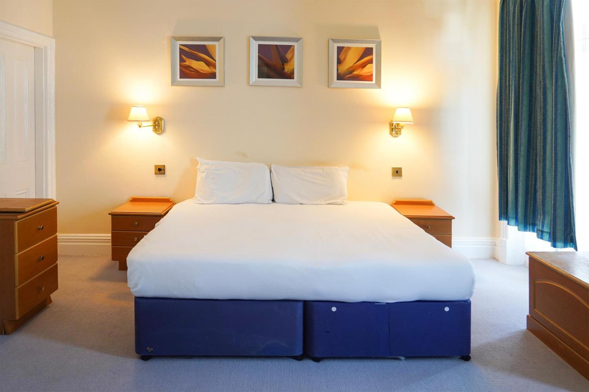 Langford Hotel, & 3*