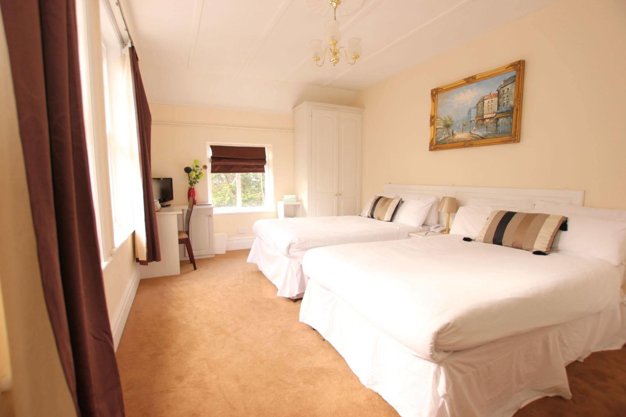 Langford Hotel, & Hotel Brighton