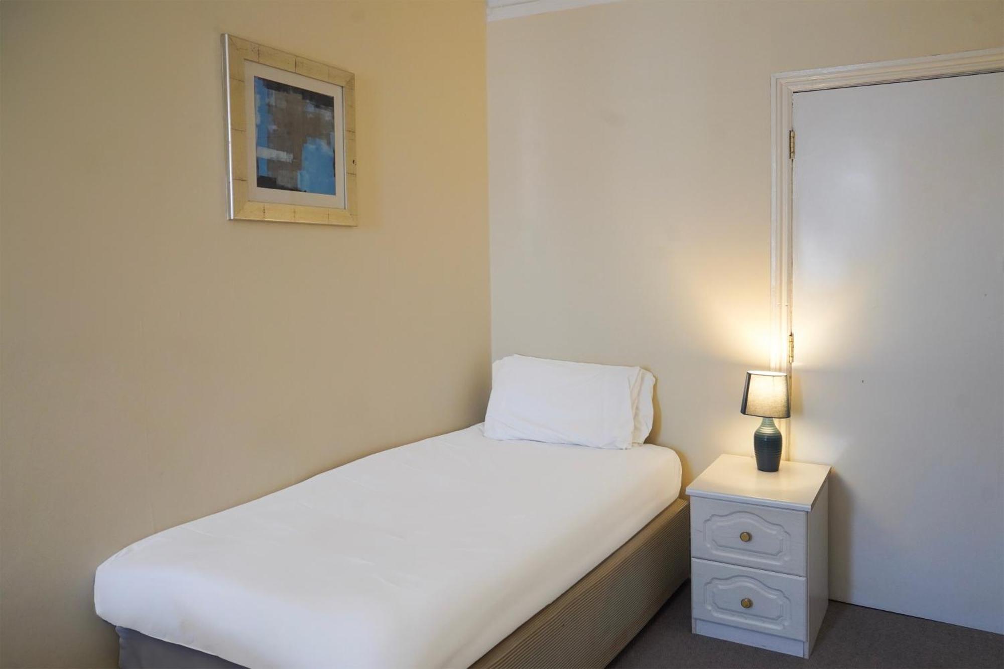 Langford Hotel, &